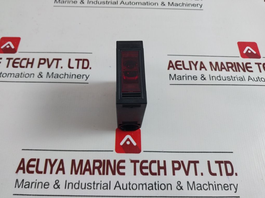 Omron E3Jm-ds70M4-g Photoelectric Switch Sensor