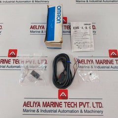 Omron E3S-bd61 Photoelectric Switch 12 To 24 Vdc