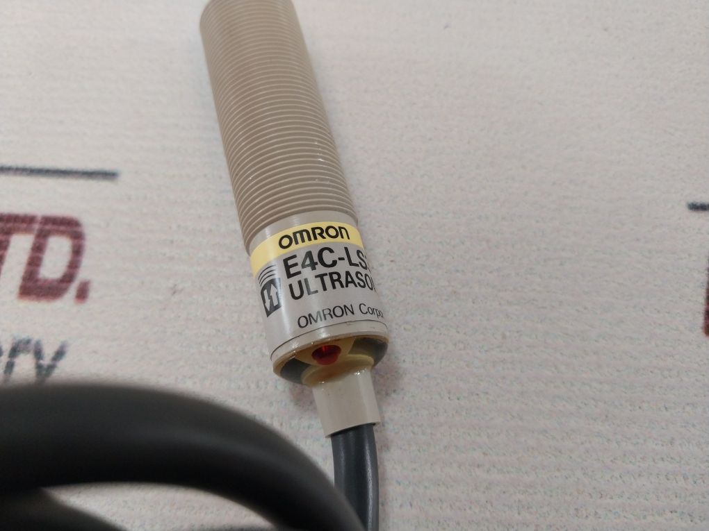 Omron E4C-ls35 Ultrasonic Sensor