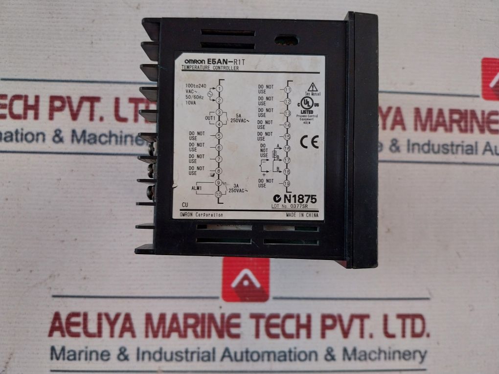 Omron E5An-r1T Temperature Controller 50/60Hz 10Va