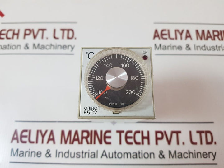Omron E5C2-r20G Temperature Controller 100 To 200 °C

