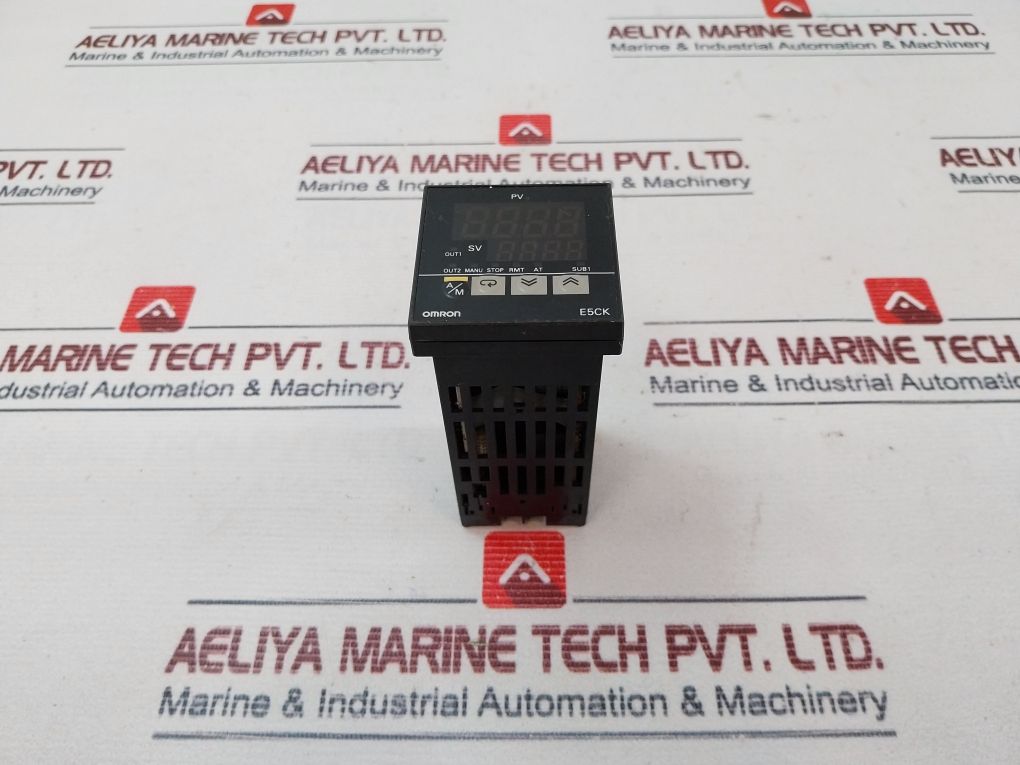 Omron E5Ck-aa1-500 Digital Controller