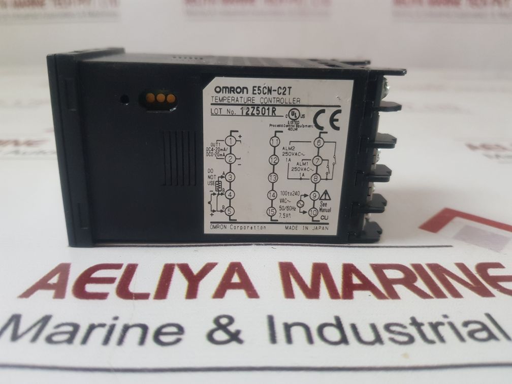 Omron E5Cn-c2T Temperature Controller