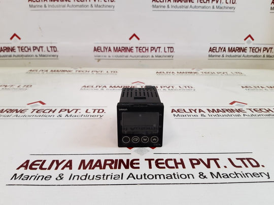 Omron E5Cn-r2T Temperature Controller 100 To 240Vac~
