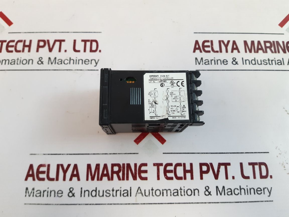 Omron E5Cn-r2T Temperature Controller 100 To 240Vac~
