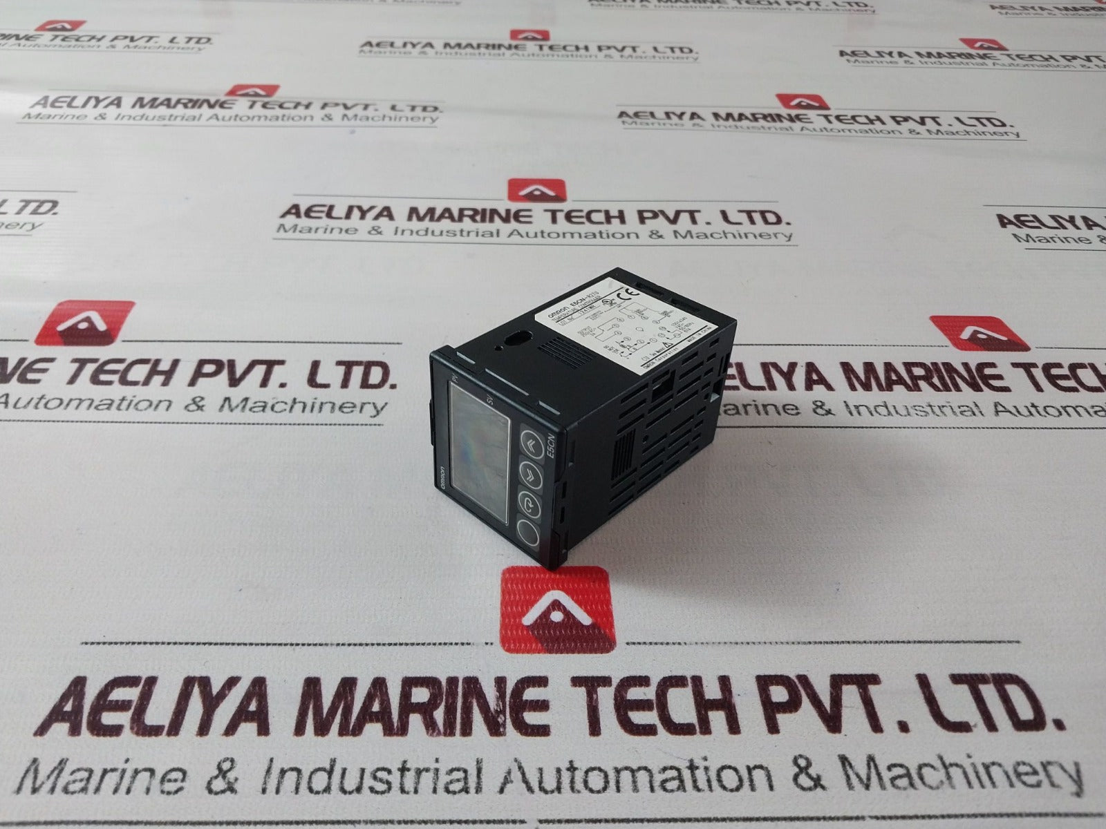 Omron E5Cn-r2Tu Temperature Controller 50/60Hz 6Va