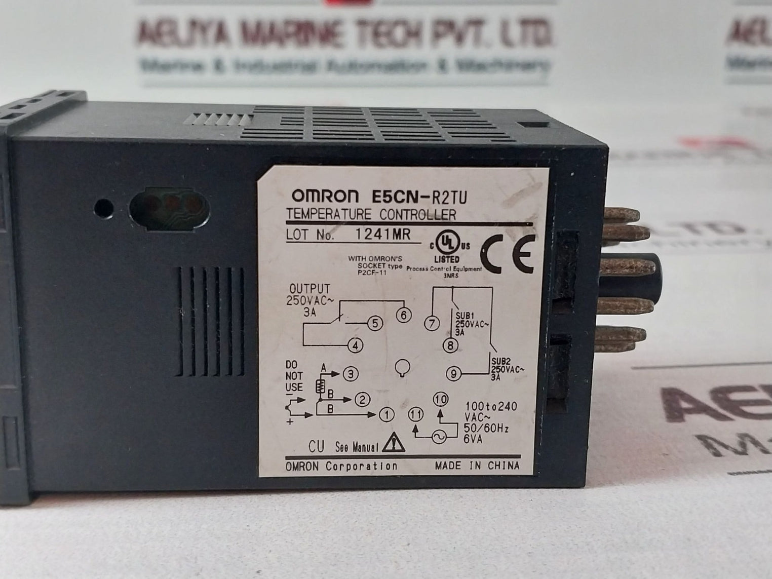 Omron E5Cn-r2Tu Temperature Controller 50/60Hz 6Va