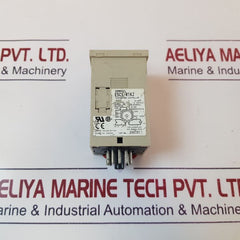 Omron E5Cs-r1Kj Temperature Controller
