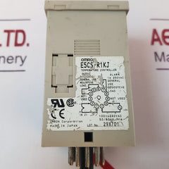 Omron E5Cs-r1Kj Temperature Controller