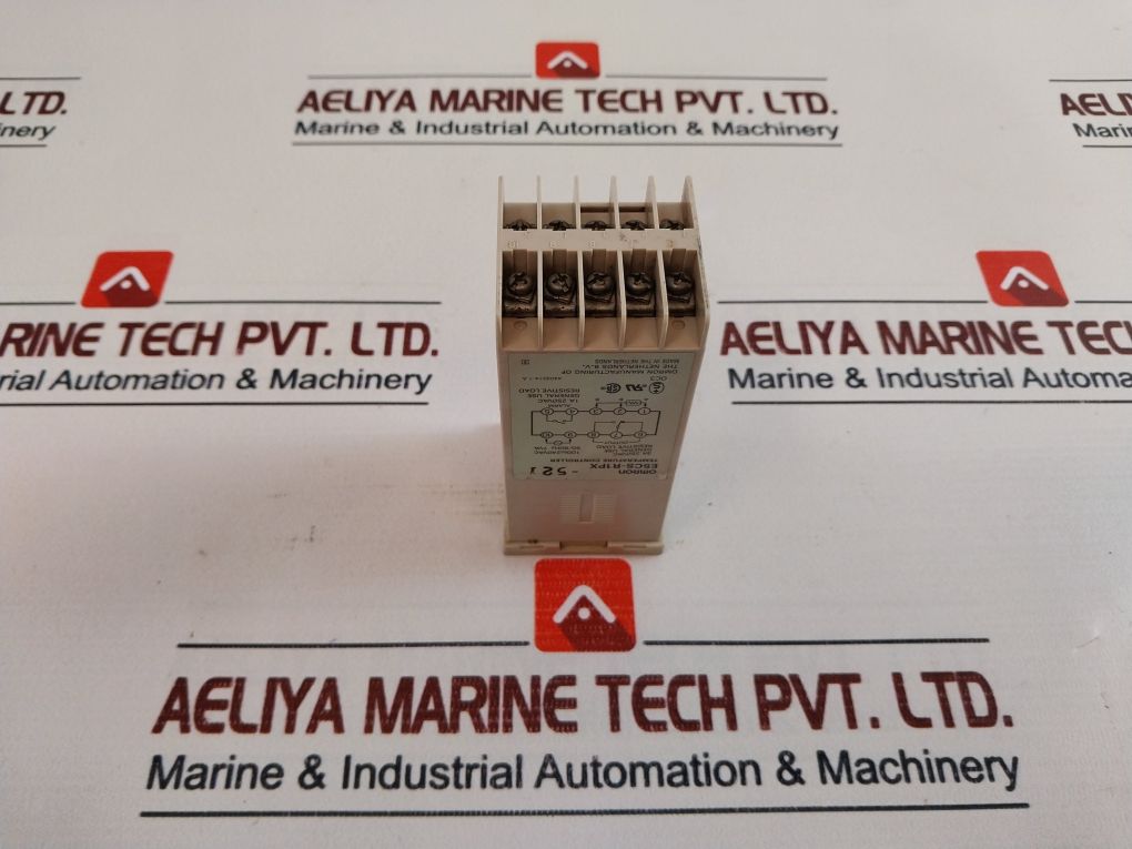 Omron E5Cs-r1Px-521 Temperature Controller 100 To 240Vac