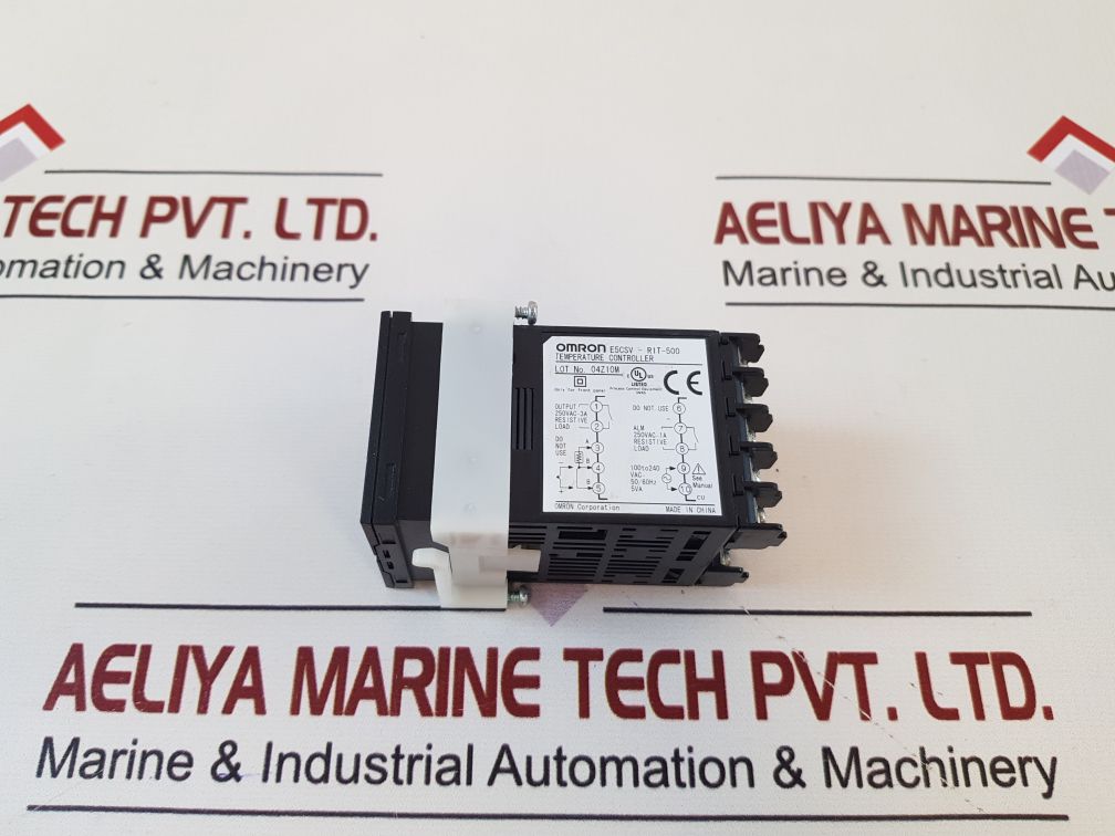 Omron E5Csv-r1T-500 Temperature Controller
