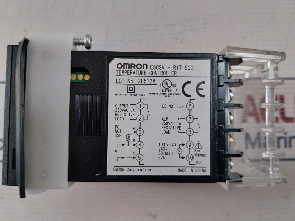 Omron E5Csv-r1T-500 Temperature Controller 100-240Vac