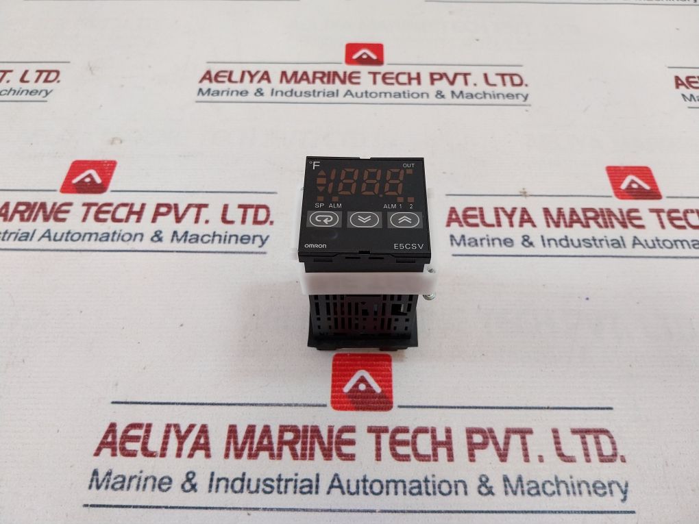 Omron E5Csv-r1T-f Temperature Controller 50/60Hz