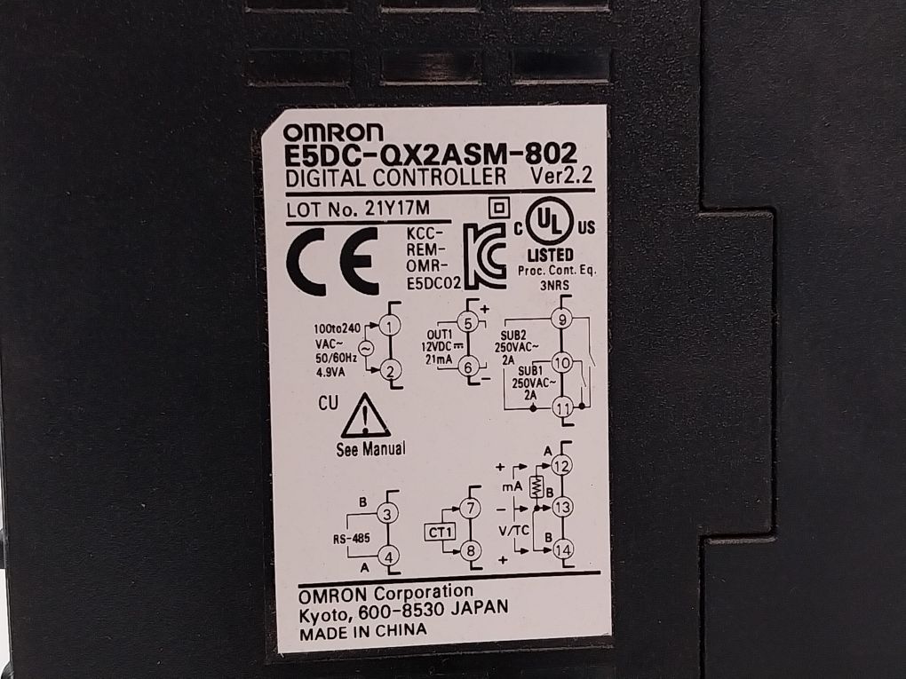 Omron E5Dc-qx2Asm-802 Digital Temperature Controller 250Vac