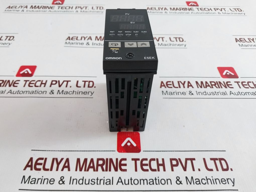 Omron E5Ek-prr2-500 Digital Controller
