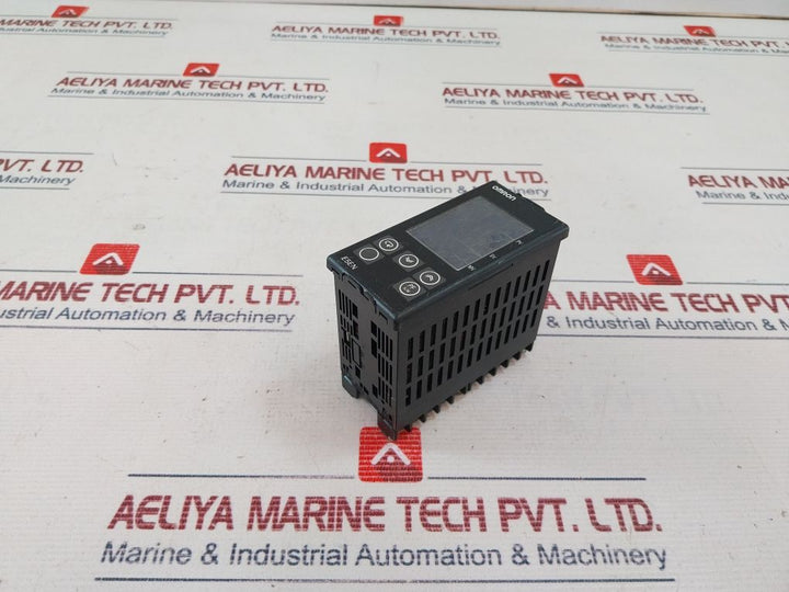 Omron E5En-r3Mt-500-n Temperature Controller 100-240 Vac~