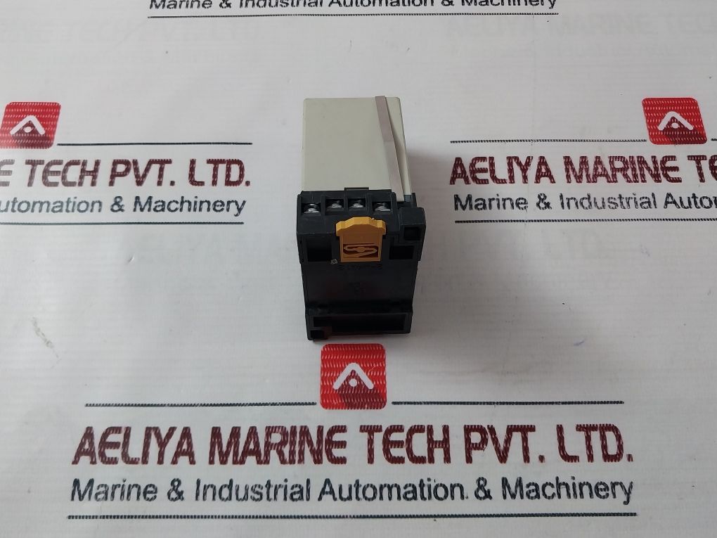 Omron E5L-a Temperature Controller