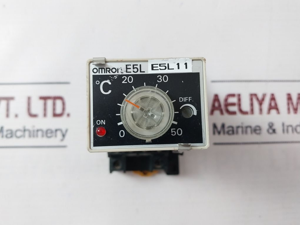 Omron E5L-a Temperature Controller