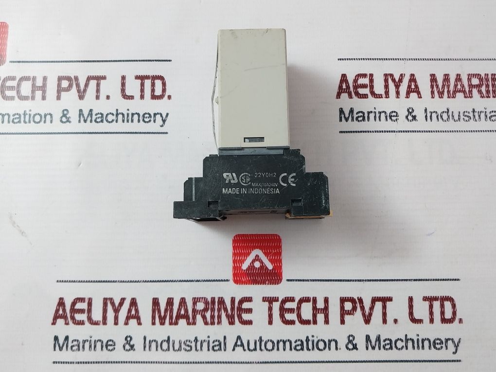 Omron E5L-a Temperature Controller