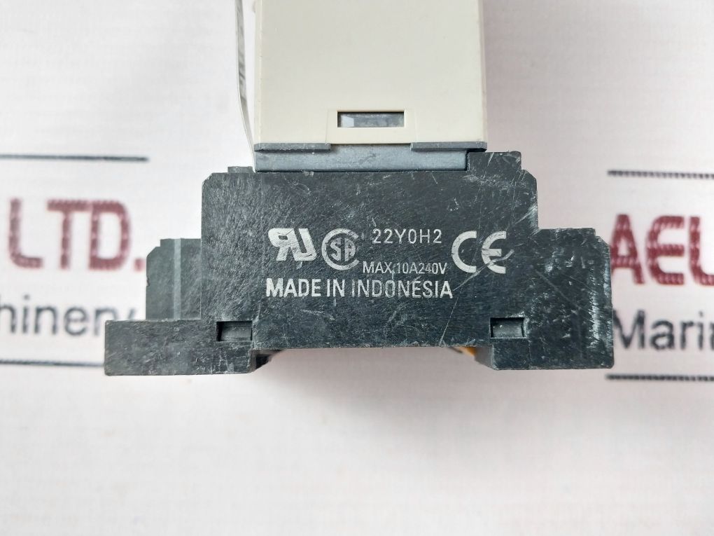 Omron E5L-a Temperature Controller