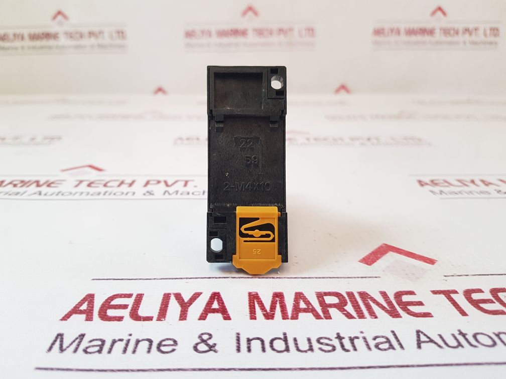 Omron G2Ak-232A Relay