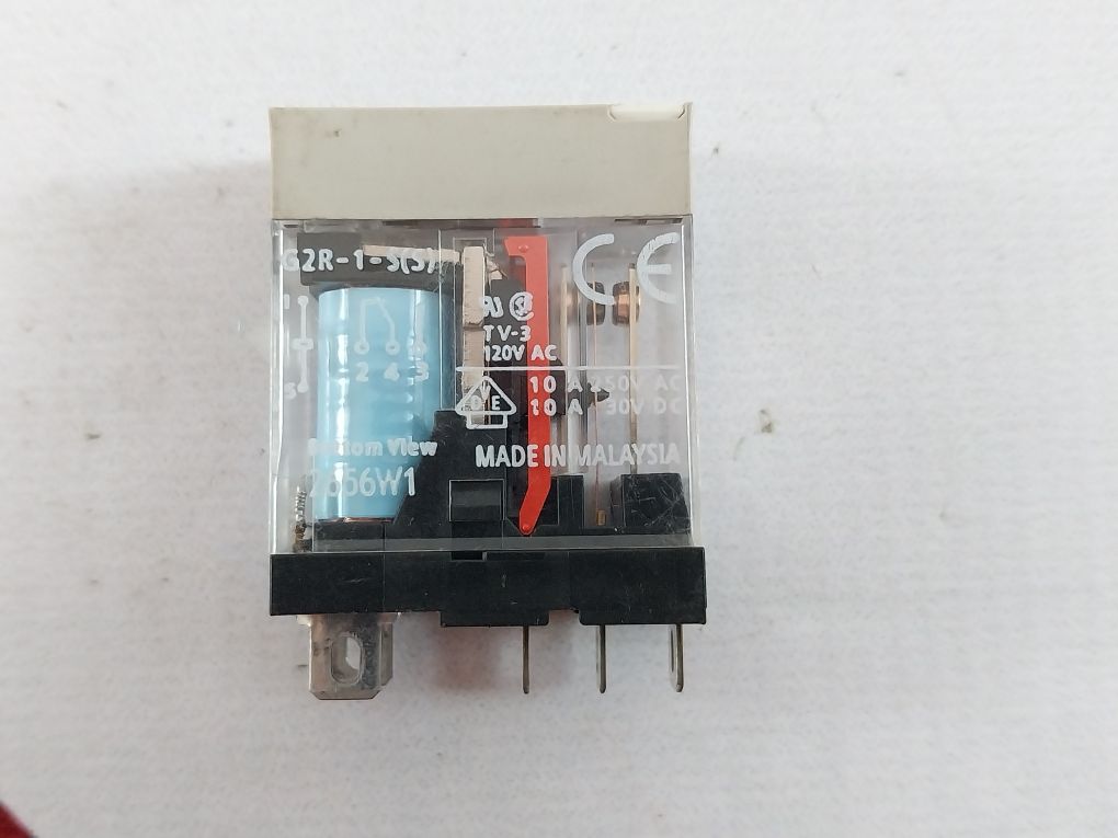 Omron G2R-1-s(S) Relay 24V Dc
