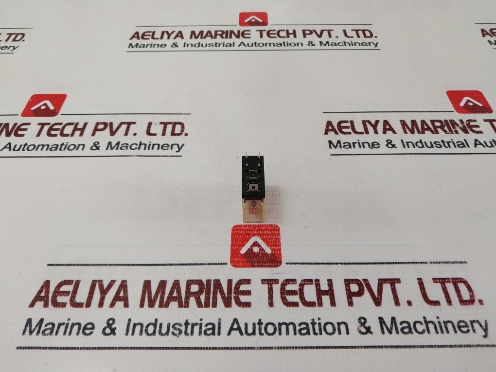 Omron G2R-1-sd Relay 120 Vac