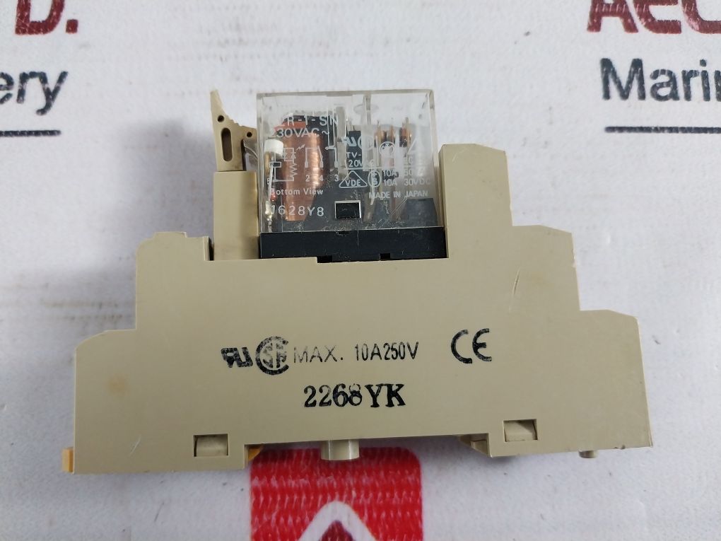 Omron G2R-1-sn Relay With Base