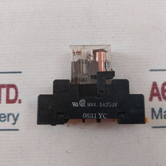 Omron G2R-2-sd Relay With Socket