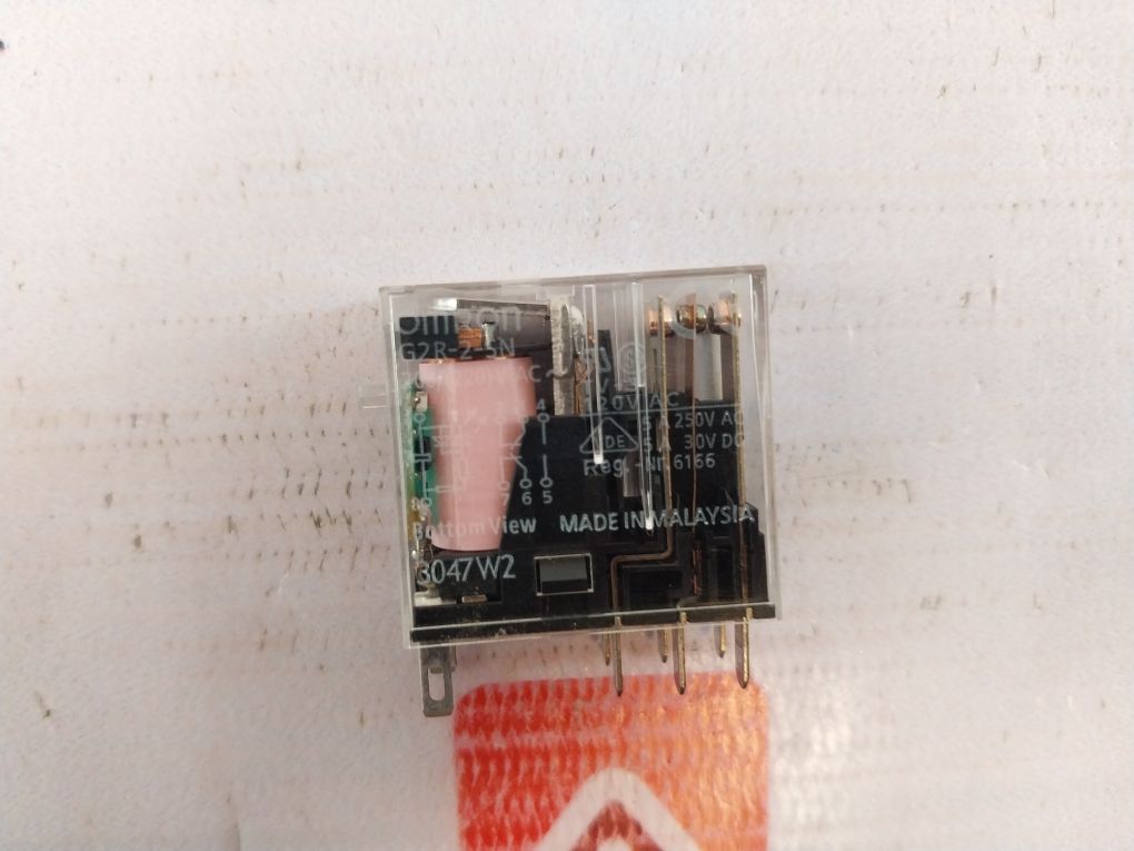 Omron G2R-2-sn Relay 120Vac
