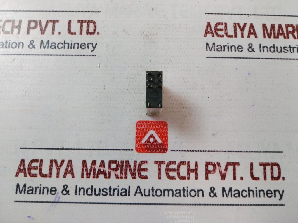 Omron G2R-2-sn(S) Relay 120Vac