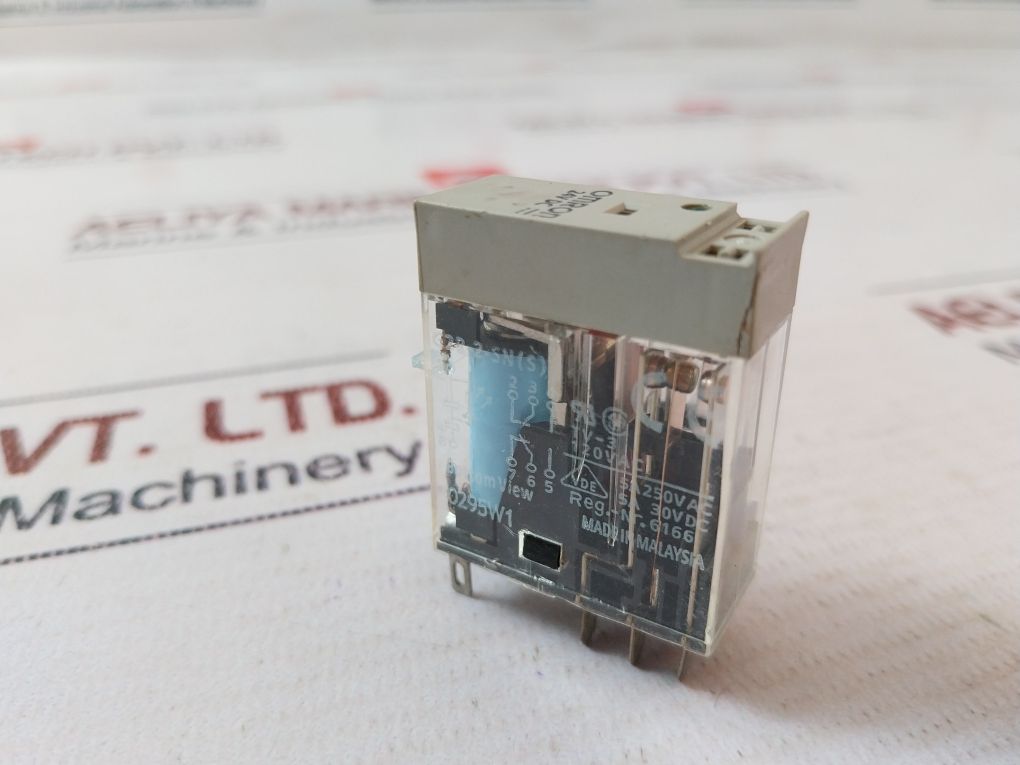 Omron G2R-2-sn(S) Relay 120Vac