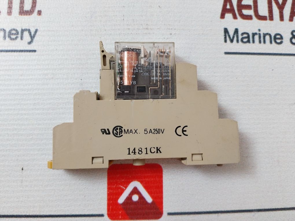 Omron G2R-2-snd Relay 24 Vdc