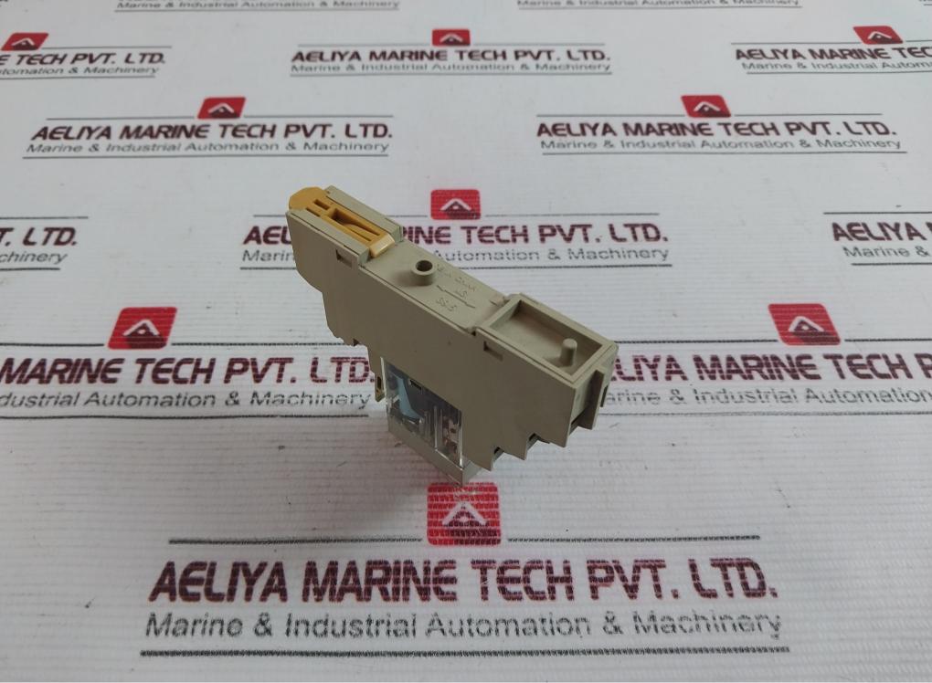 Omron G2R-2-snd(S) Relay 5A 250V Ac