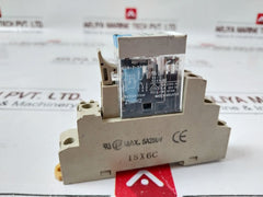 Omron G2R-2-sndi (S) Relay With Socket