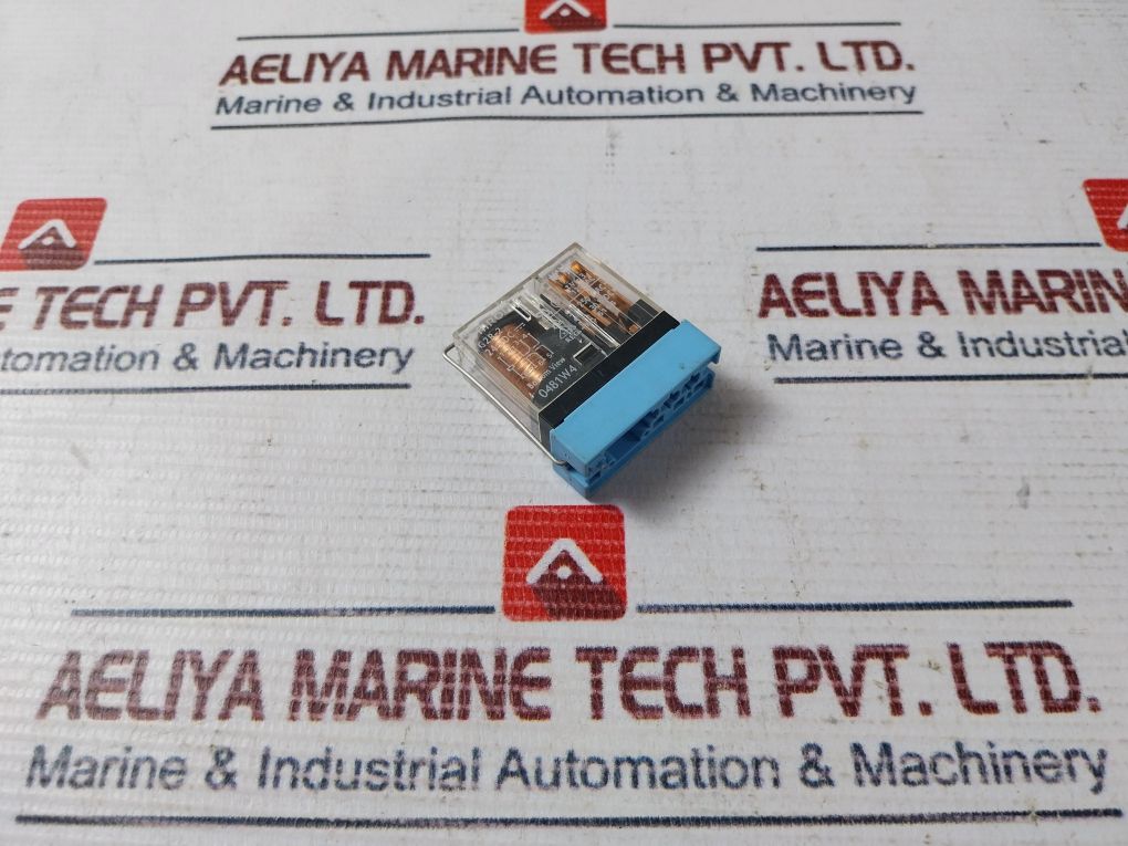 Omron G2R-2 Relay 24 Vdc