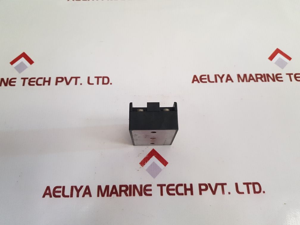 Omron G3A-210B Solid State Relay 10A 250Vac