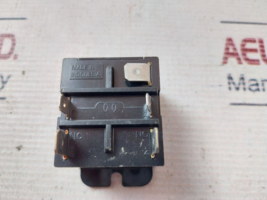 Omron G4B-112T1-c-us Alternate Relay 120Vac