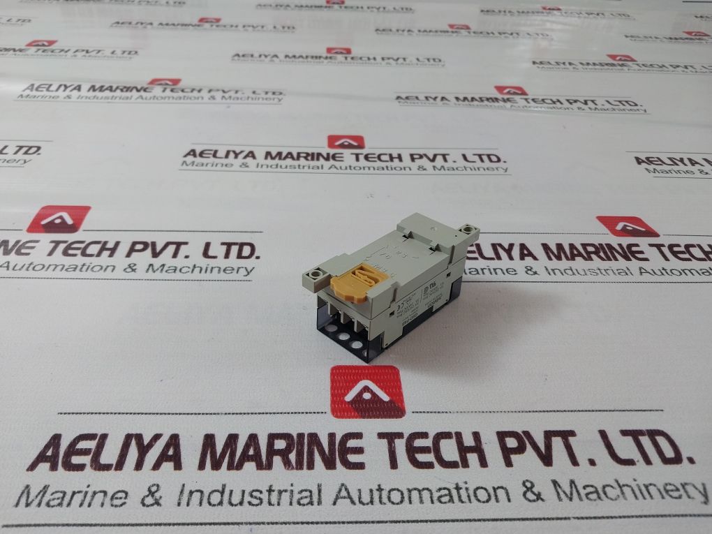 Omron G6D-f4B Terminal Relay Dc24V