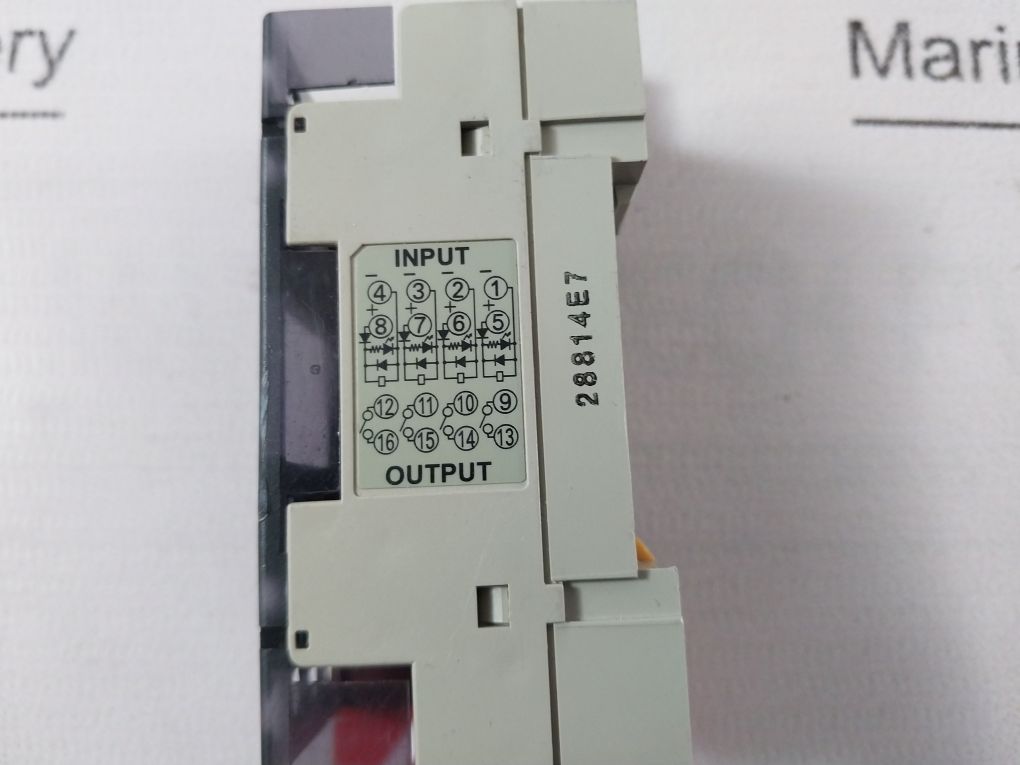 Omron G6D-f4B Terminal Relay Dc24V