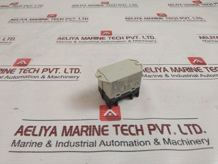Omron G7L-2A-bub Power Relay 200-240 Vac