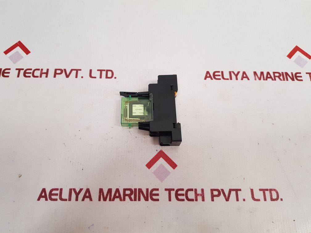 Omron G7T-1122S Relay With Socket Base