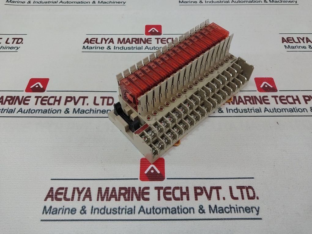 Omron G7Tc-ia16 I/O Relay Terminal 30Vdc