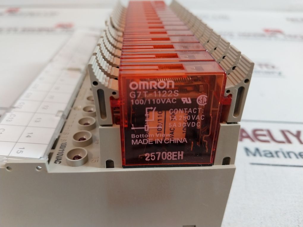 Omron G7Tc-ia16 I/O Relay Terminal 30Vdc 24V Dc