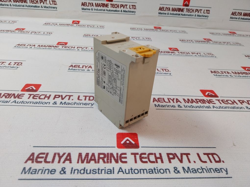Omron G9Sa-321-t30 Safety Relay Unit