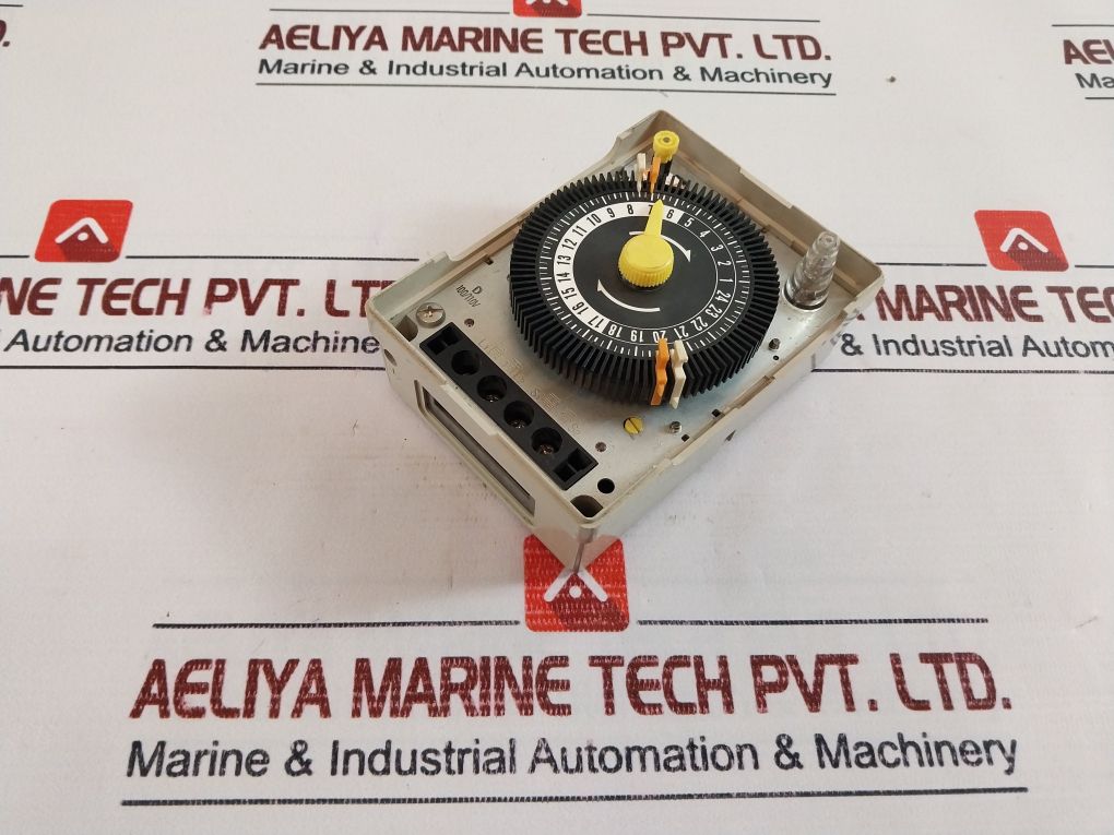 Omron H2E-d Old Timer 100/110V 50/60Hz