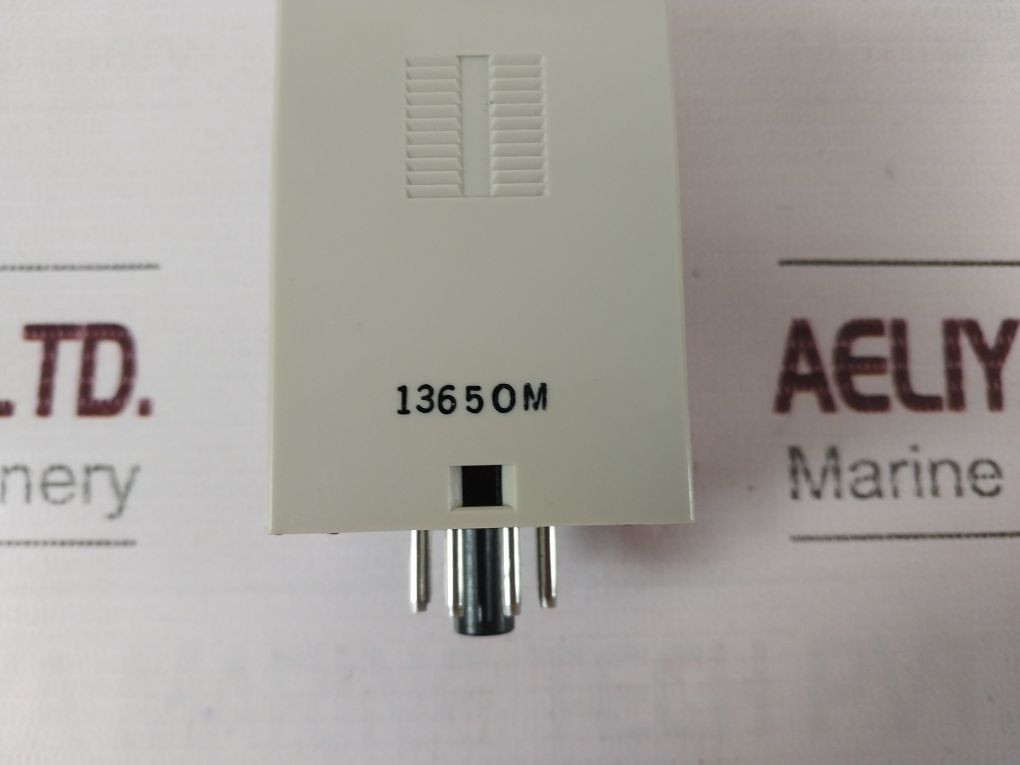 Omron H3Ba-8 0-10 Min On Delay Timer 250Vac 5A Contact