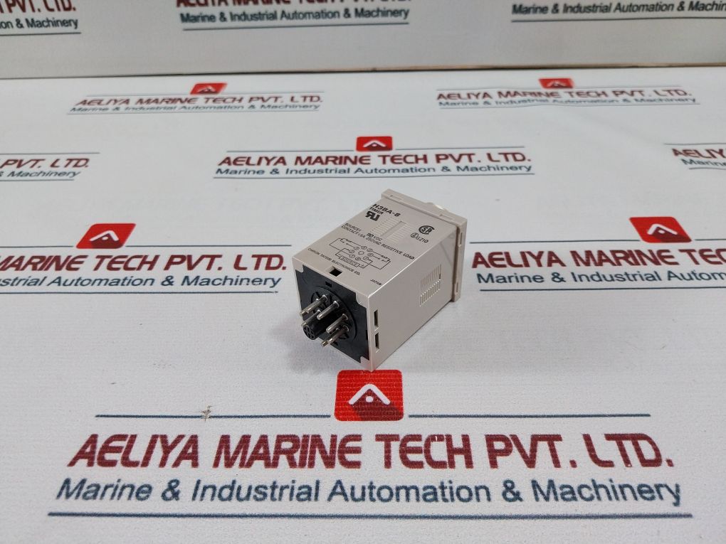 Omron H3Ba-8 Solid-state Timer 0-10 Sec