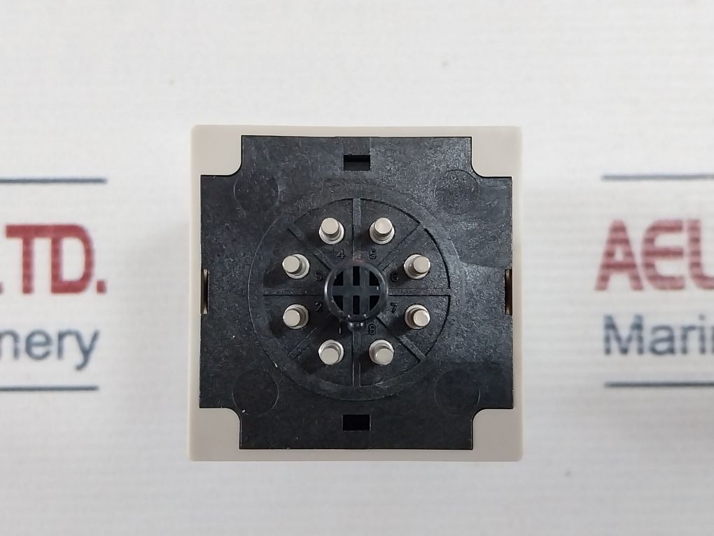Omron H3Ba-8 Solid-state Timer 0-10 Sec