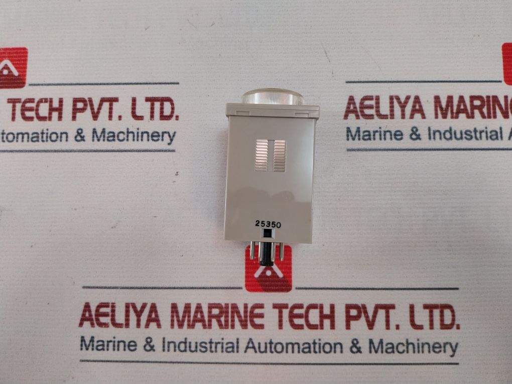 Omron H3Ba-8 Timer 0-10 Sec 24 Vdc